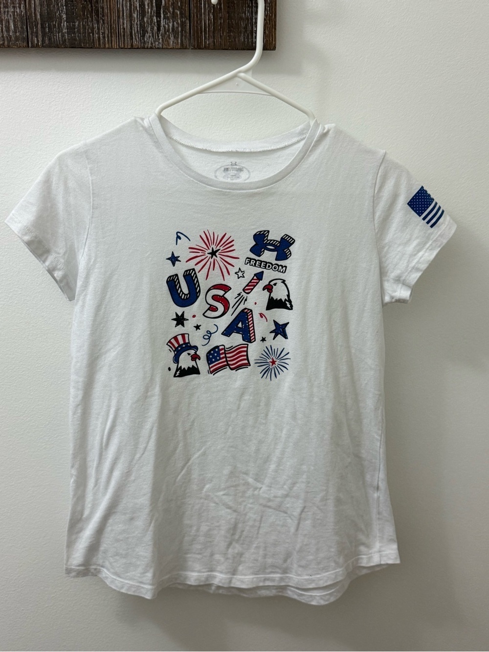 Patriotic USA Graphic Tee - White with Red & Blue